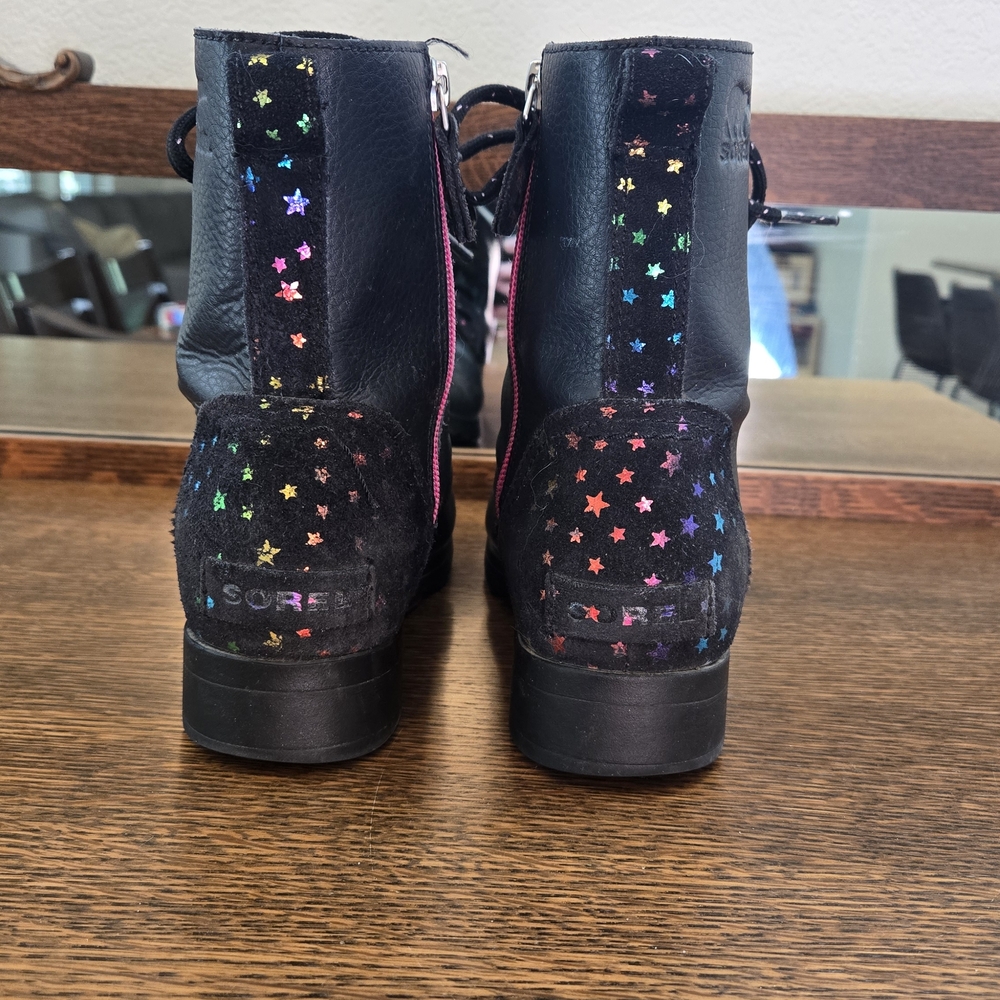 Sorel Emilie Rainbow Lace Zipper Boot - Picture 4 of 4